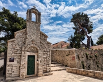 IMG_9441_PXL_20260429_101238265 Bol (Brač)
